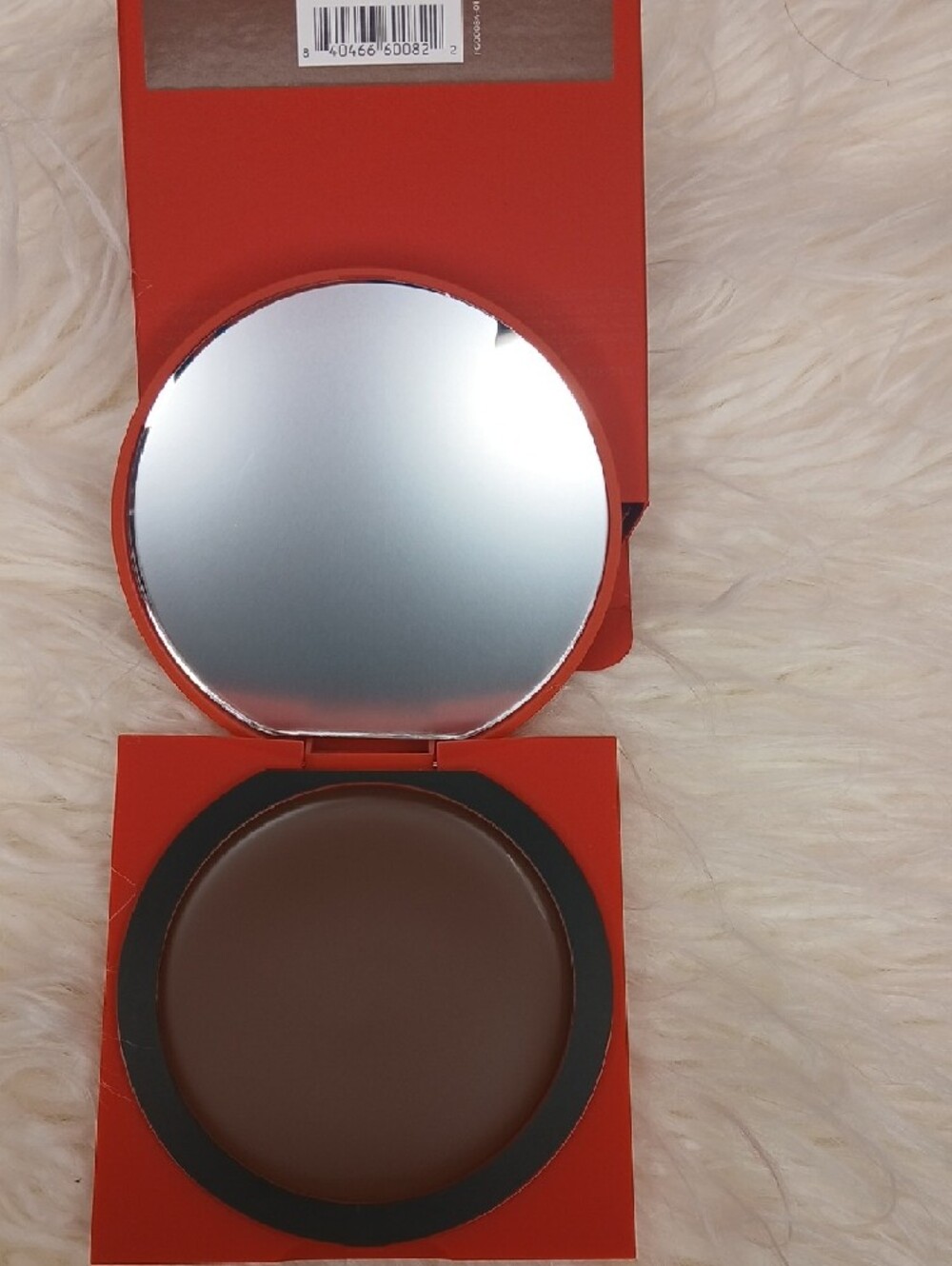 Hung Vanngo Translucent Bronzing Balm(2) & Red Makeup Bag - Picture 7 of 8